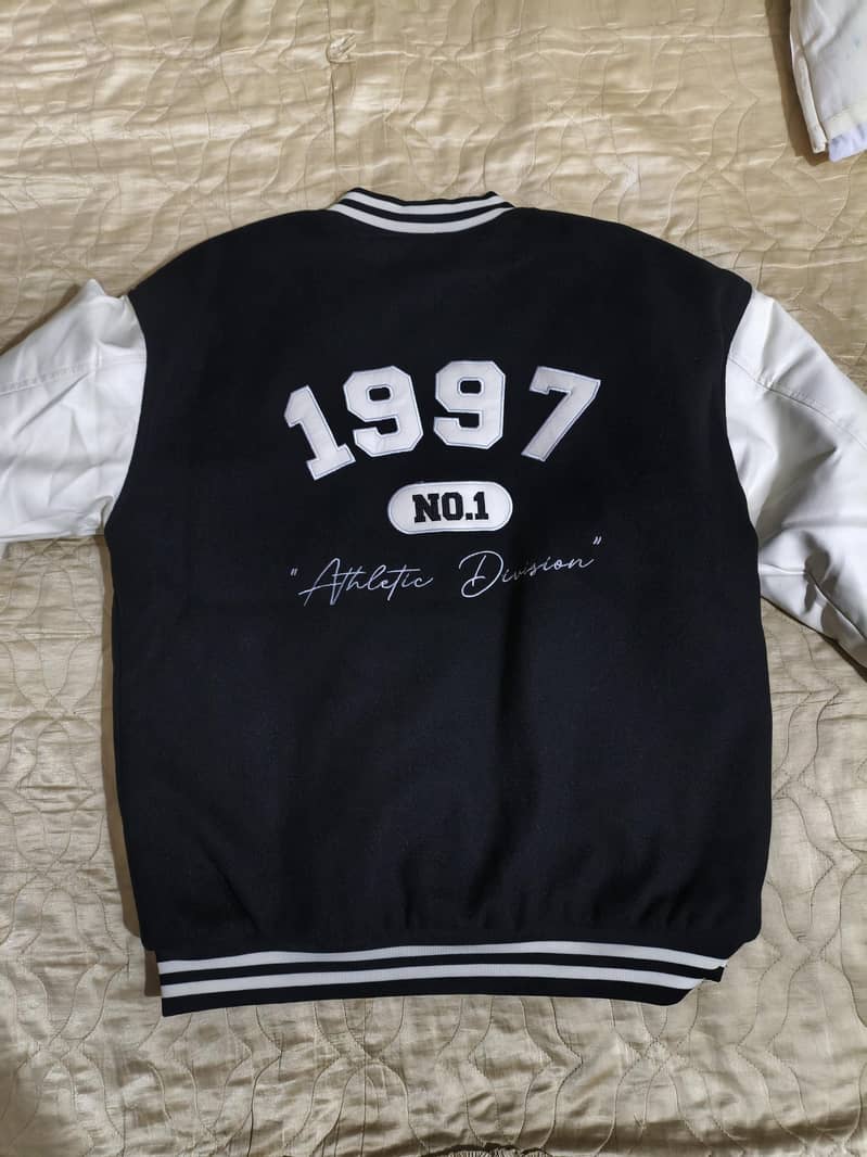 cougar verity Jacket 1