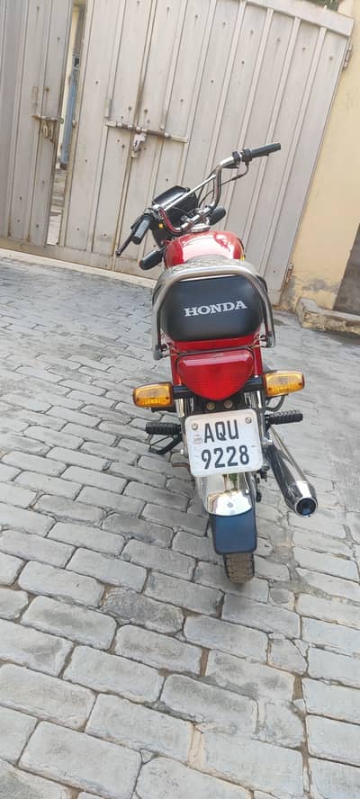 CD 70 for sell