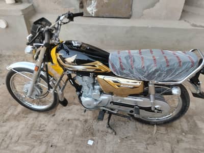 Honda 125 salf start bic for sale 26 modal 03451400338 03464952094