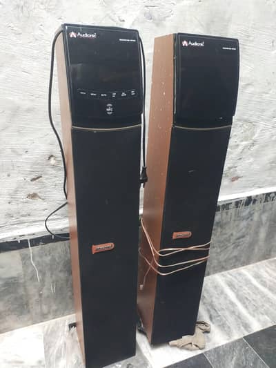 audionic tower speakers