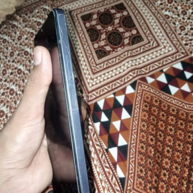 Realme Note 60 3
