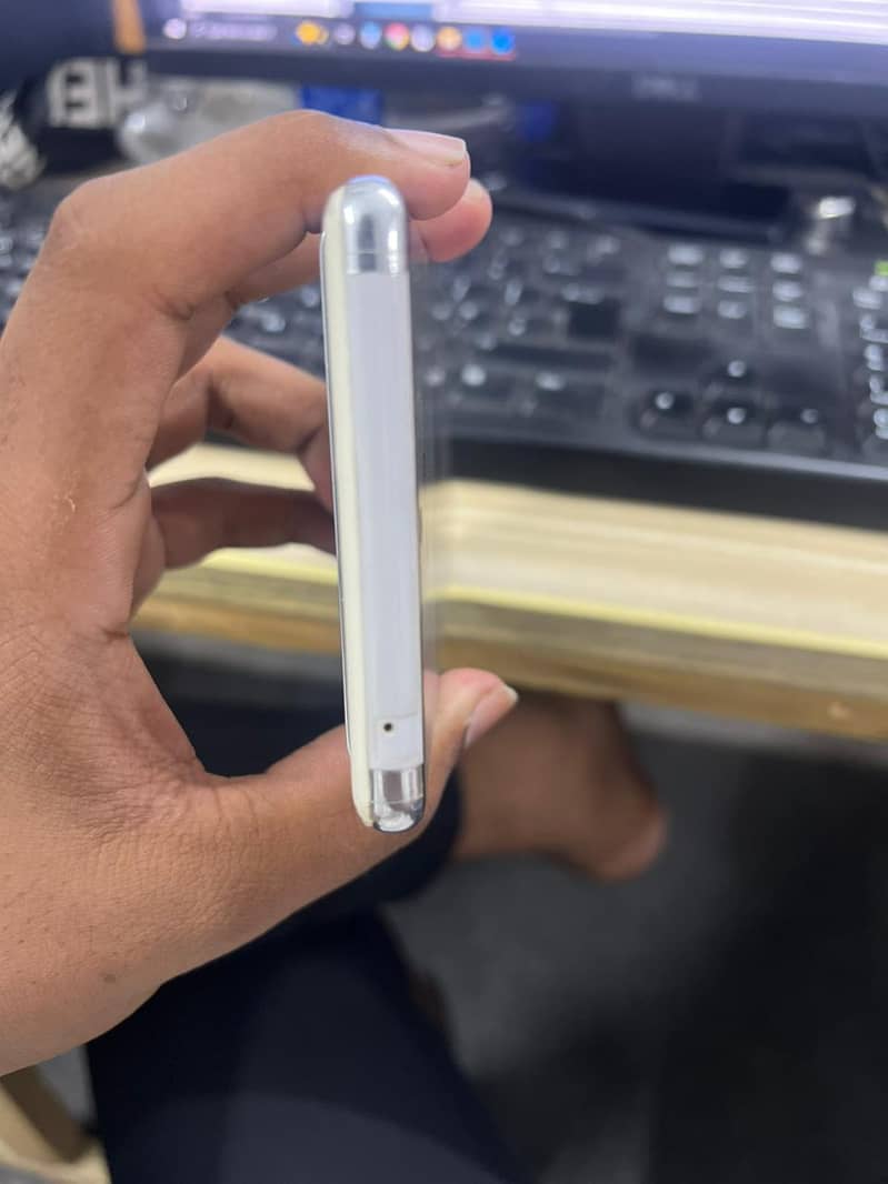 Google Pixel 6 Pro 4