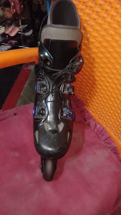 Skating Shose For Sale in Reosanable Price For call 03214051239