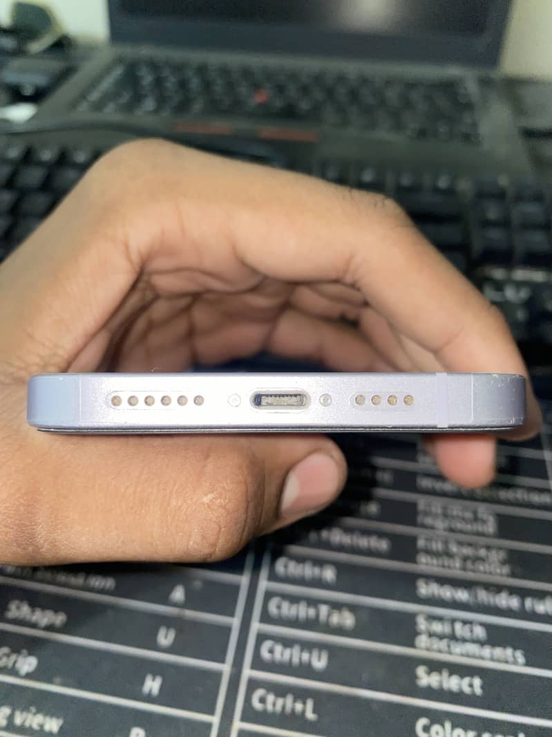 Apple iPhone 14 plus 4