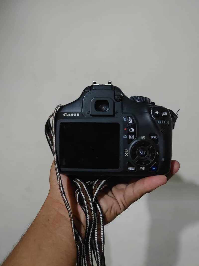 1100D 4