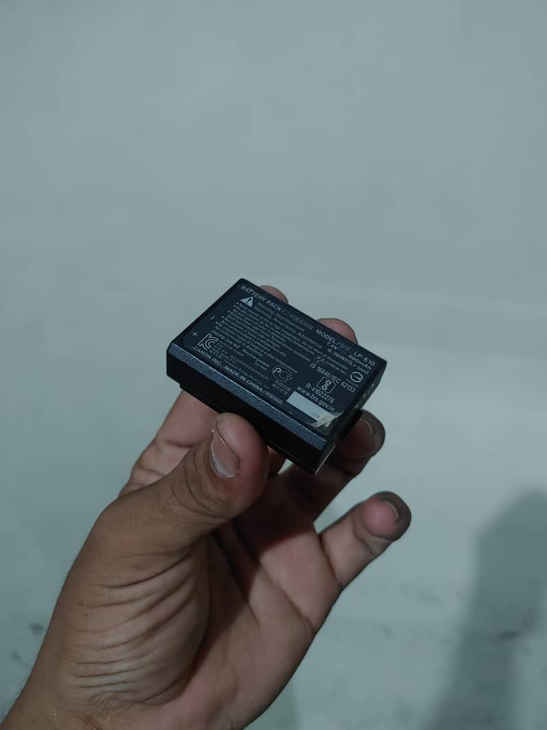 1100D 6