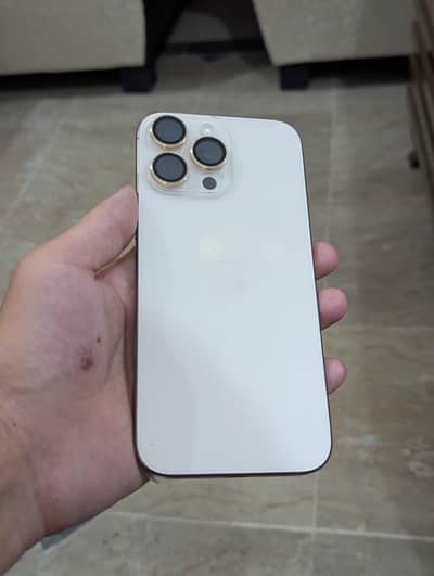 Apple iPhone 16 Pro Max 100BH