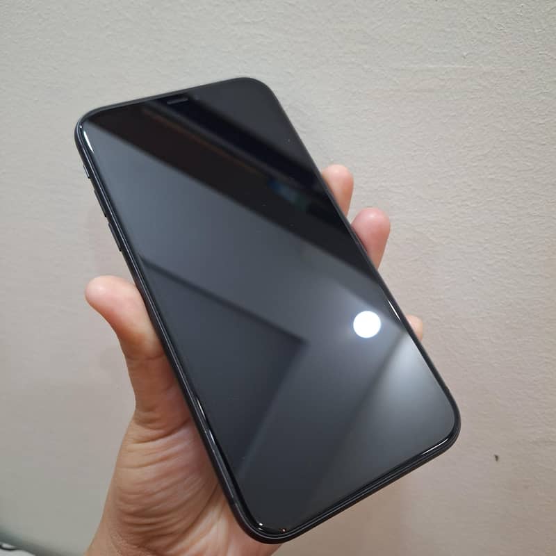 Apple iPhone 11 1