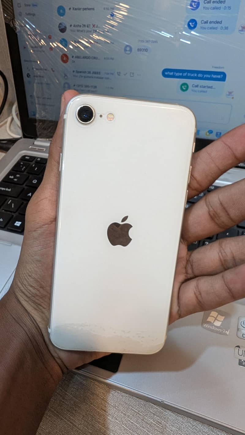 Apple iPhone SE 0