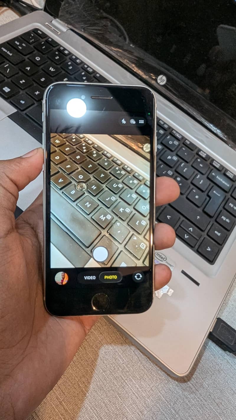 Apple iPhone SE 2
