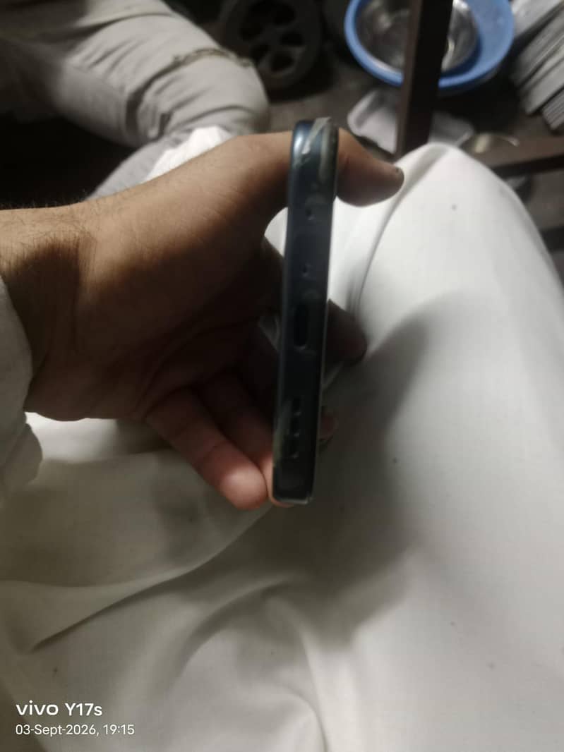 OPPO A6 4