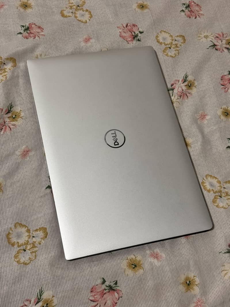 DELL PRECISION 5530 1