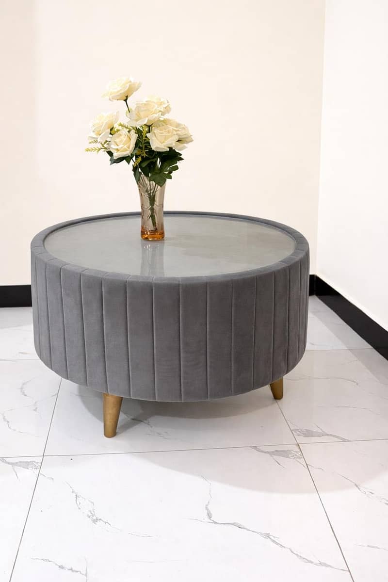 L shape Sofa set with an extra table 7