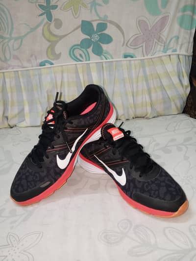 Nike shoes for ladies