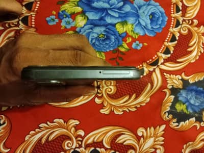 Vivo Y17s