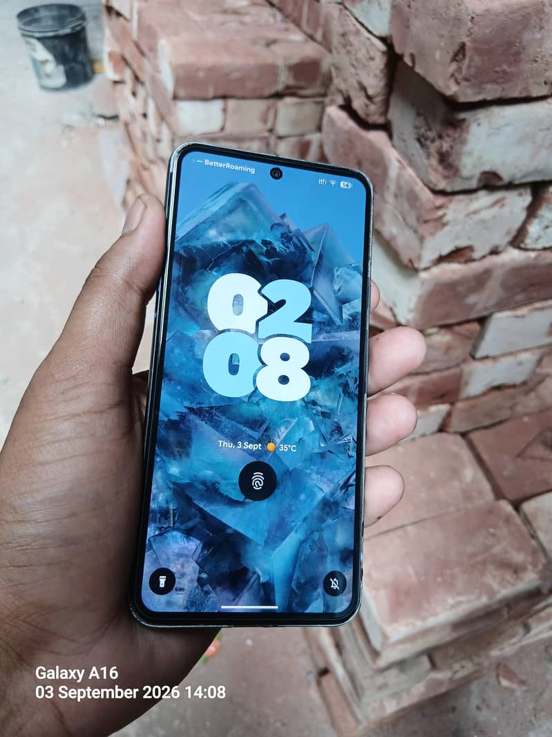 Google Pixel 8 1