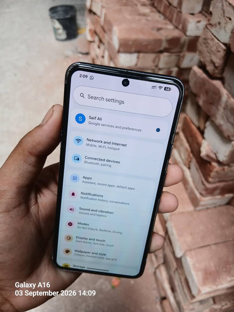 Google Pixel 8 9