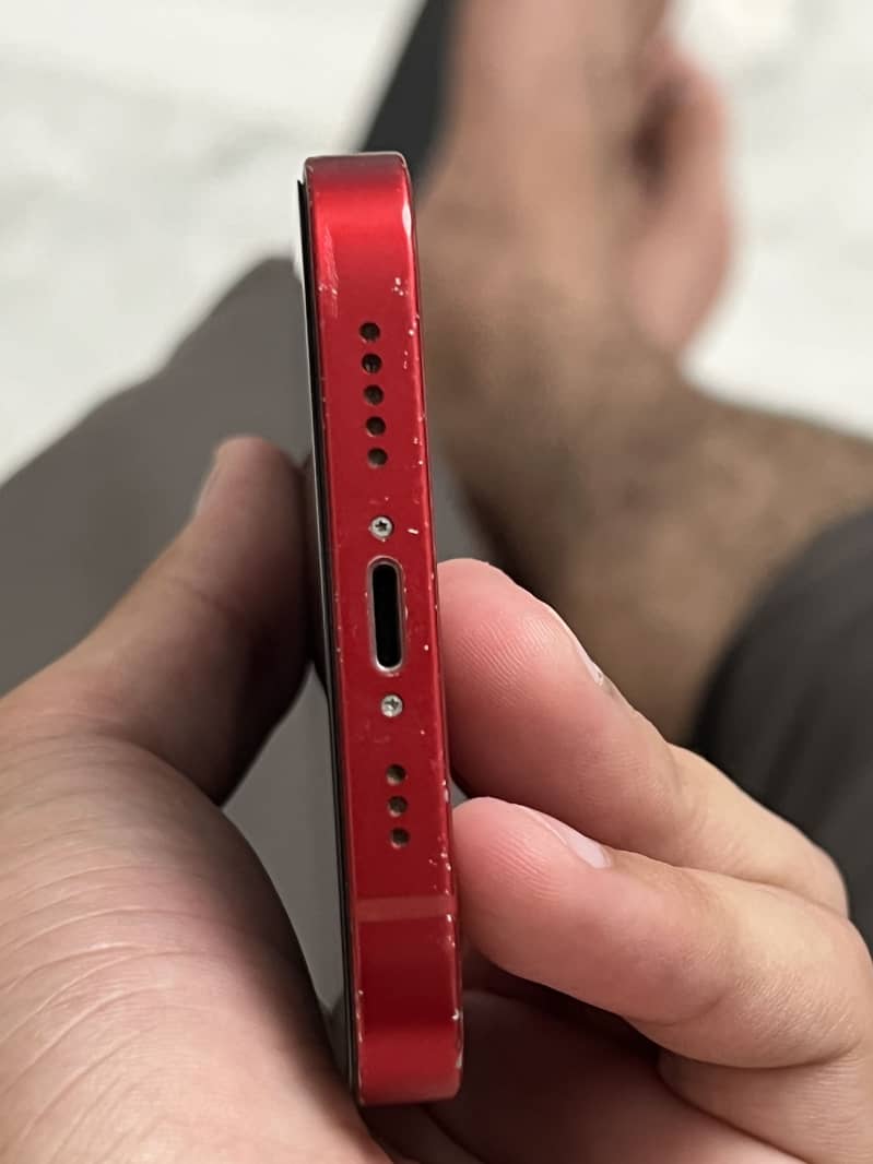 Apple iPhone 13 3
