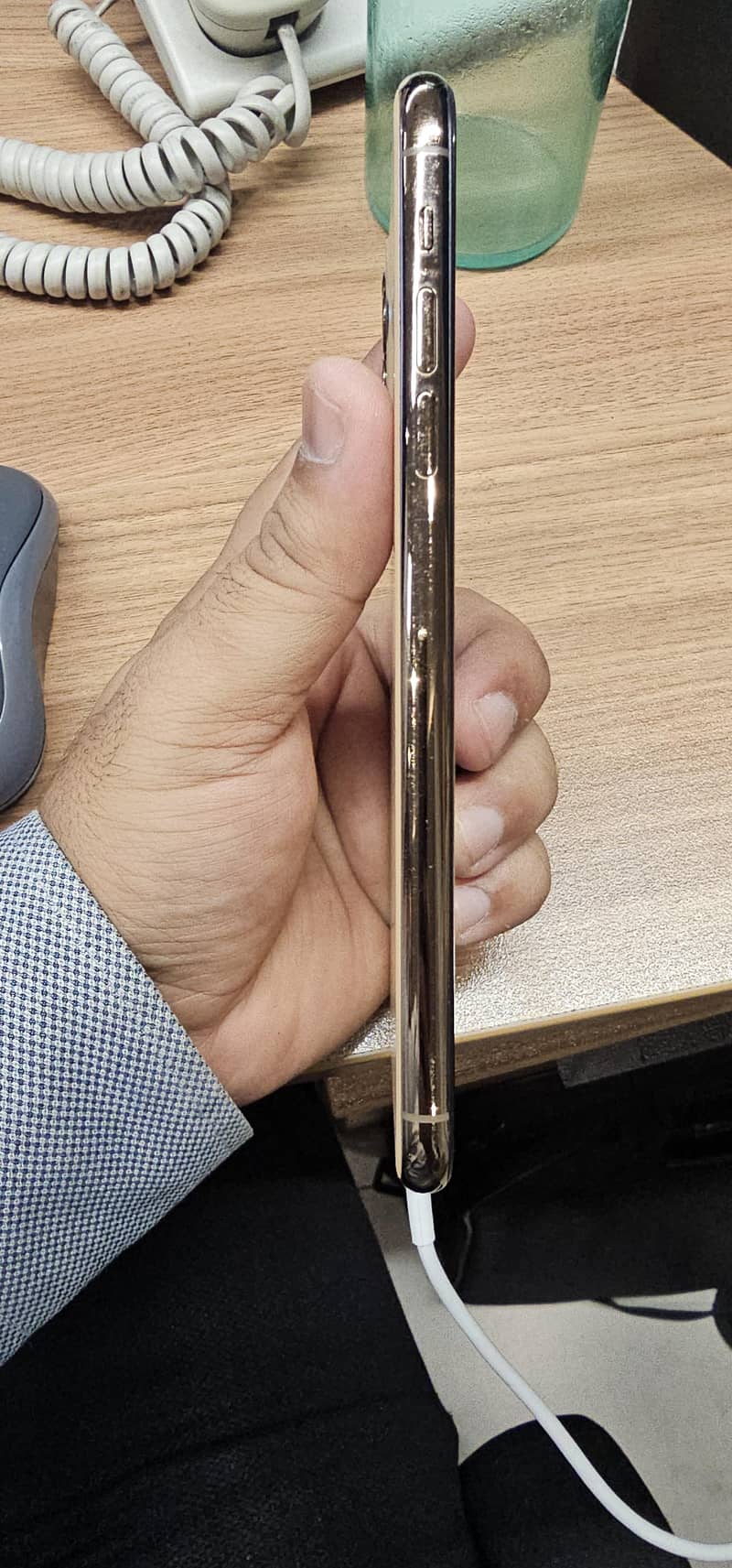 Apple iPhone 11 Pro Max 4
