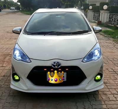 Toyota Aqua 2015 G pearl white