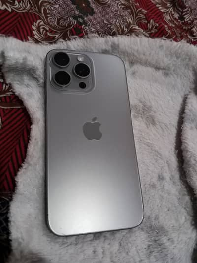 Apple iPhone 15 Pro Max