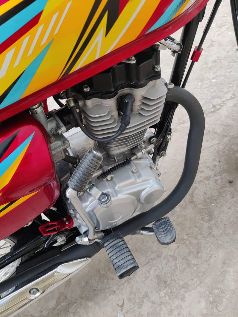Honda 125 new condition 3