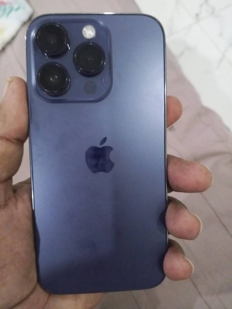Apple iPhone 14 Pro 2
