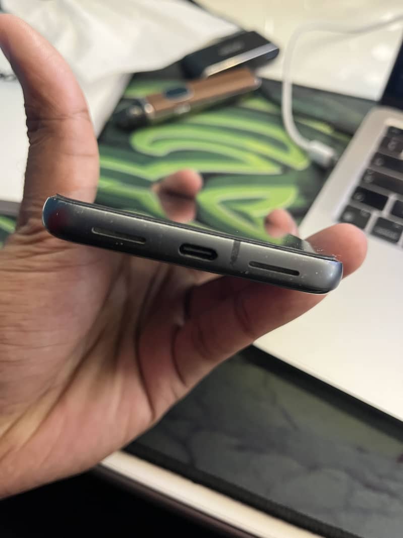Google Pixel 8 1