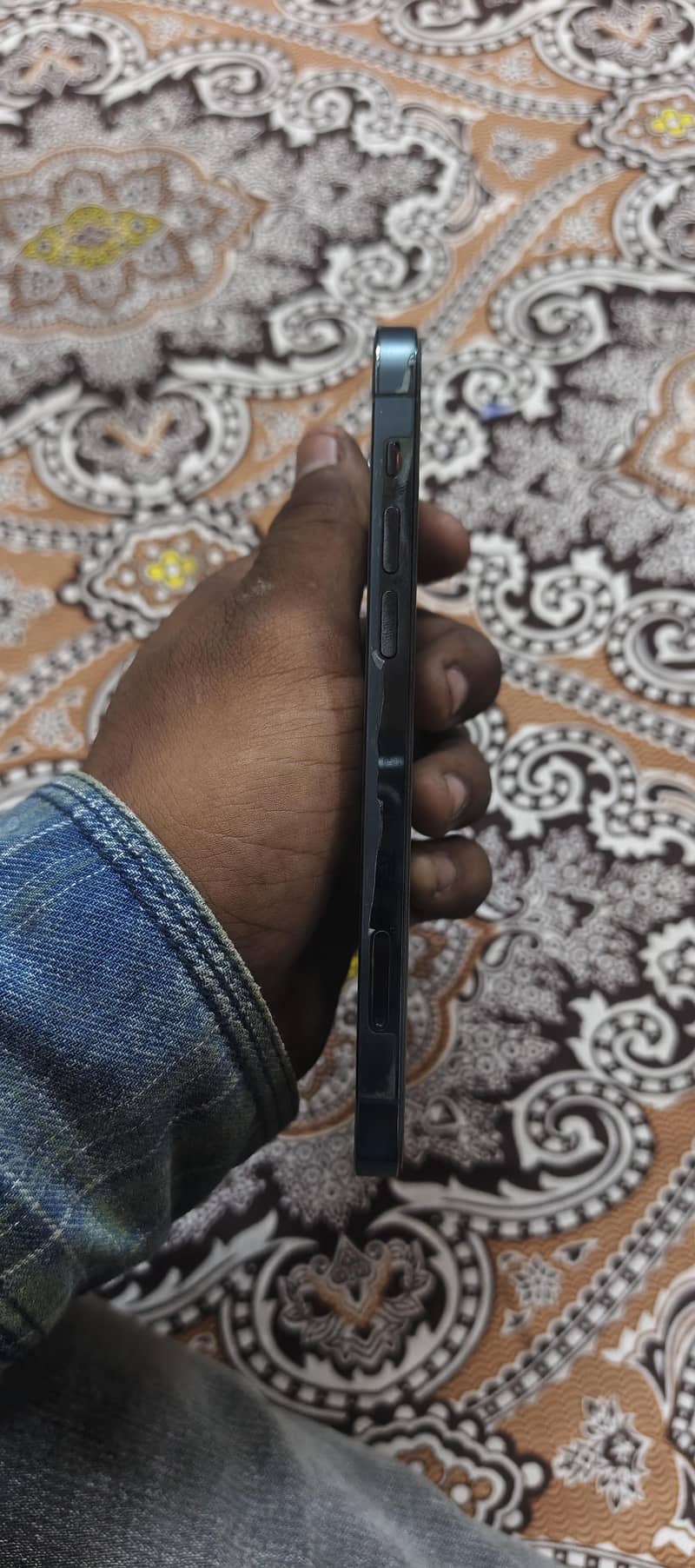 Apple iPhone 12 Pro 2