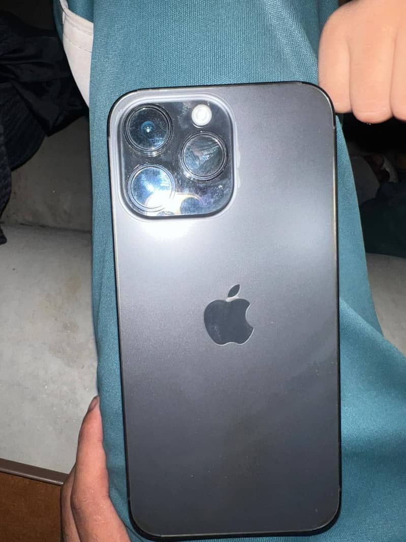 Apple iPhone 14 Pro Max 5