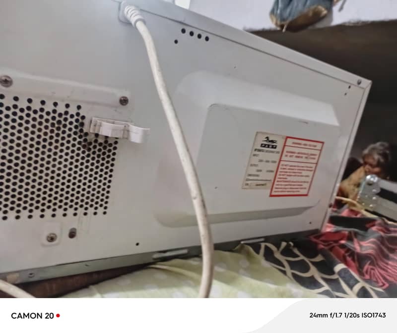 microwave 1