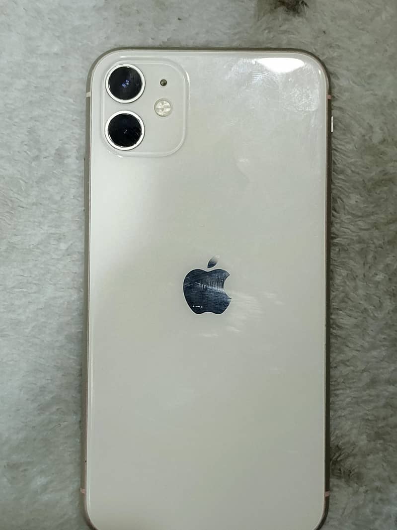 Apple iPhone 11 0