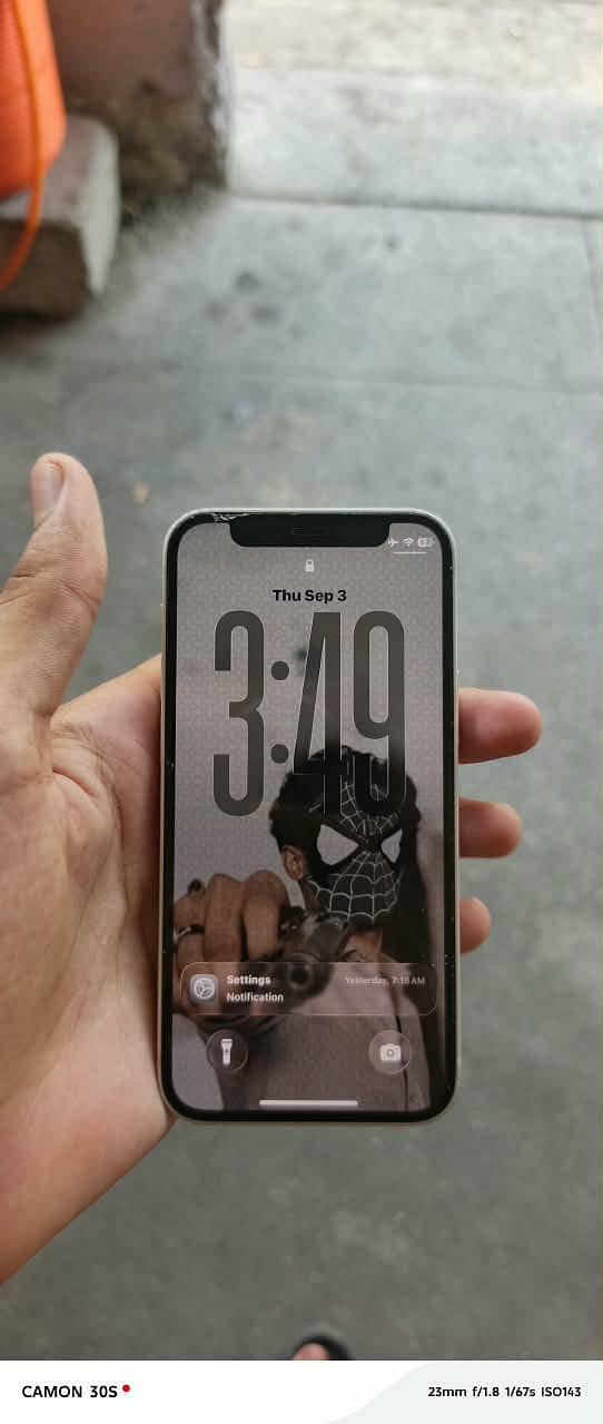 Apple iPhone 12 mini 1