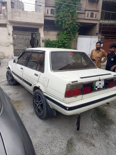 Toyota 86 1985