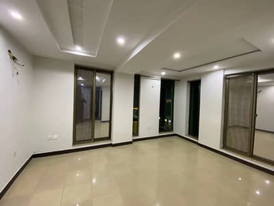 1 bed Non furnished apartment for rent in Bahria Town at prime location.