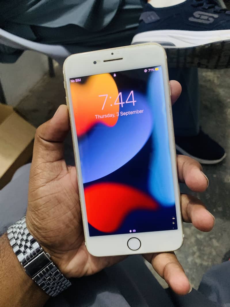 iPhone 7 plus 1