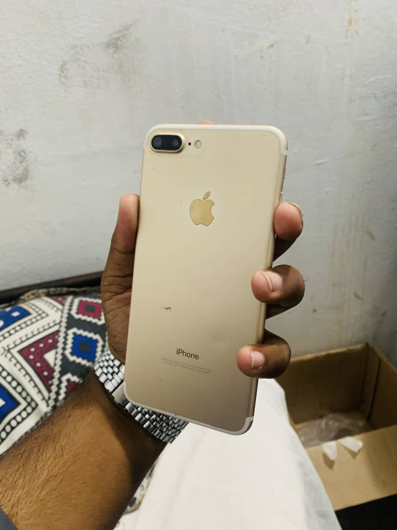 iPhone 7 plus 6