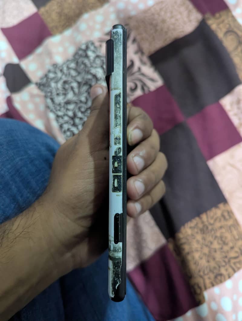 Google Pixel 6 3