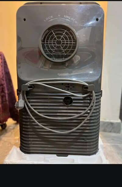 skywood skp-1221  1 Ton portable dc inverter heat and cool AC