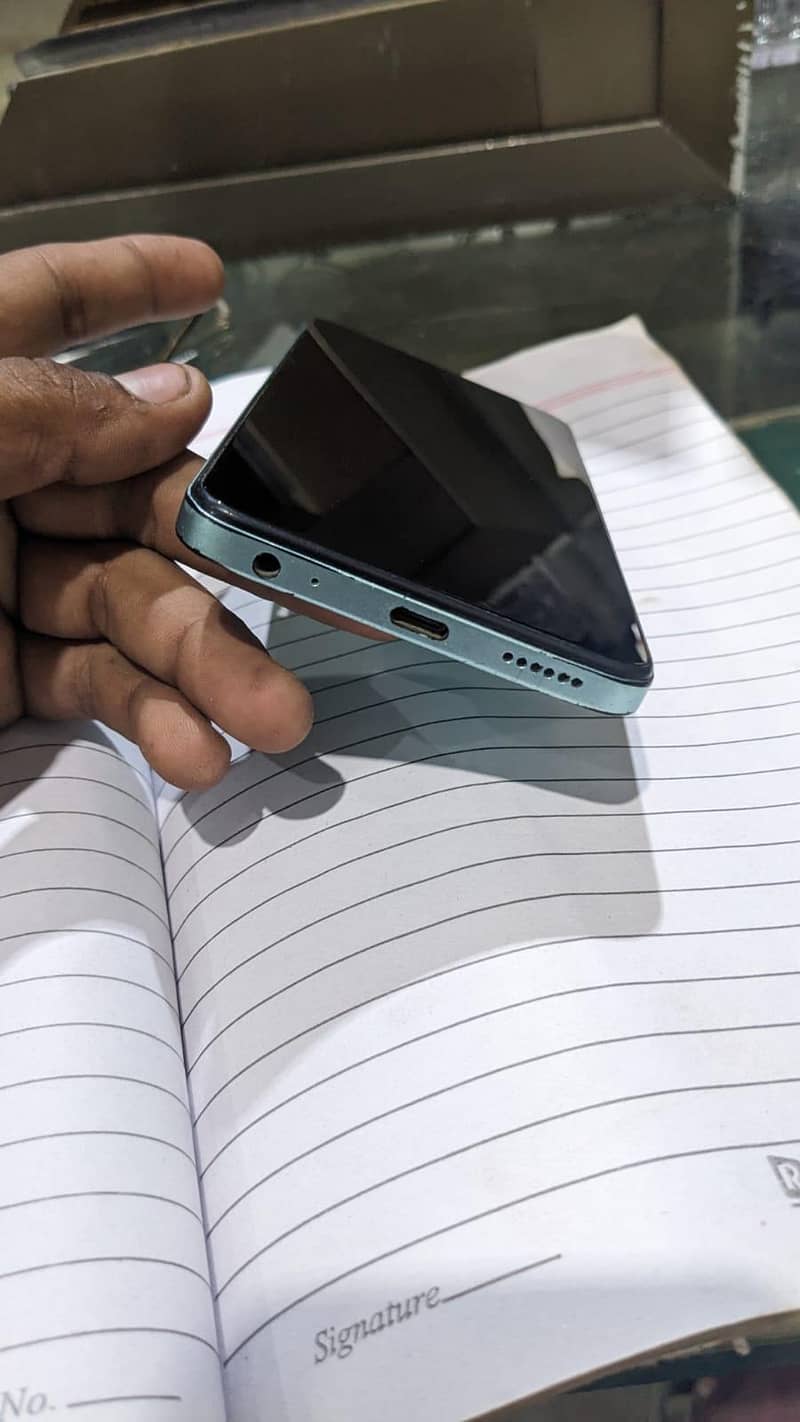 Infinix Smart 8 0