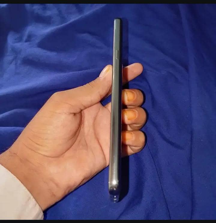 LG G7 ThinQ 2