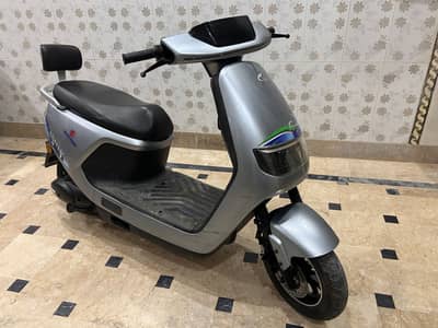 Scooty urgent sale