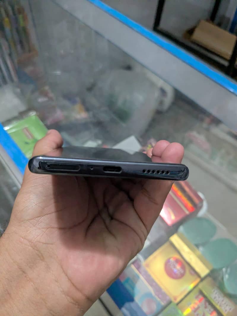 TECNO CAMON 30S 1