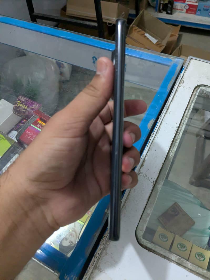 TECNO CAMON 30S 4