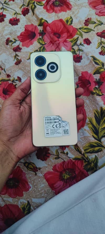 Infinix Smart 8 Pro