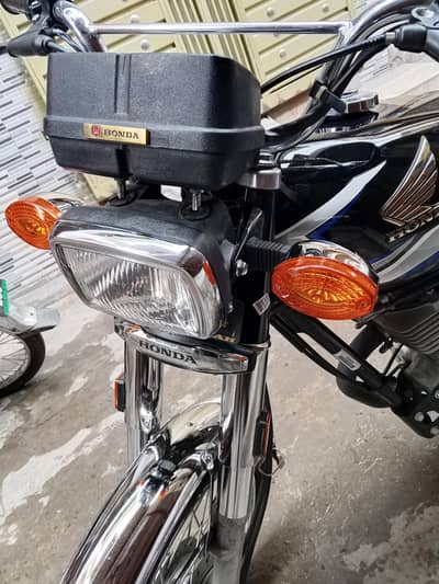 HONDA CG125 BIKE FOR SALE 190,000