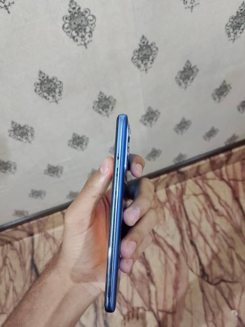 One Plus 9 4
