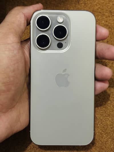Apple iPhone 15 Pro