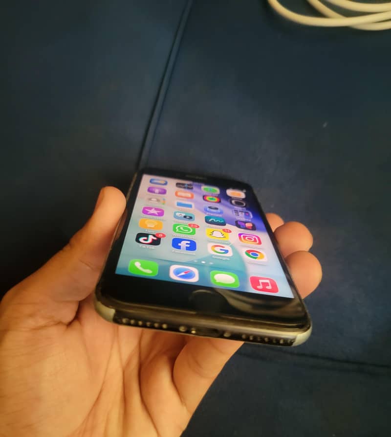 Apple iPhone SE 1