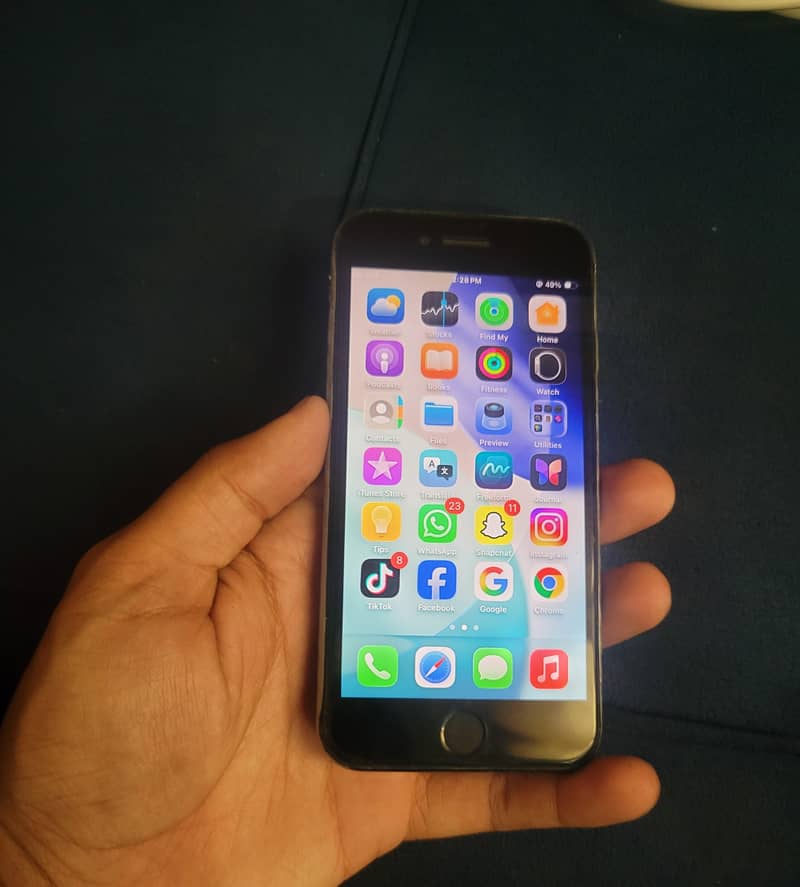 Apple iPhone SE 3